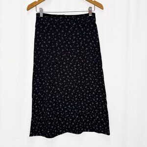 Brandy Melville Women's Size XS Black White Flower Pattern A-Line Skirt